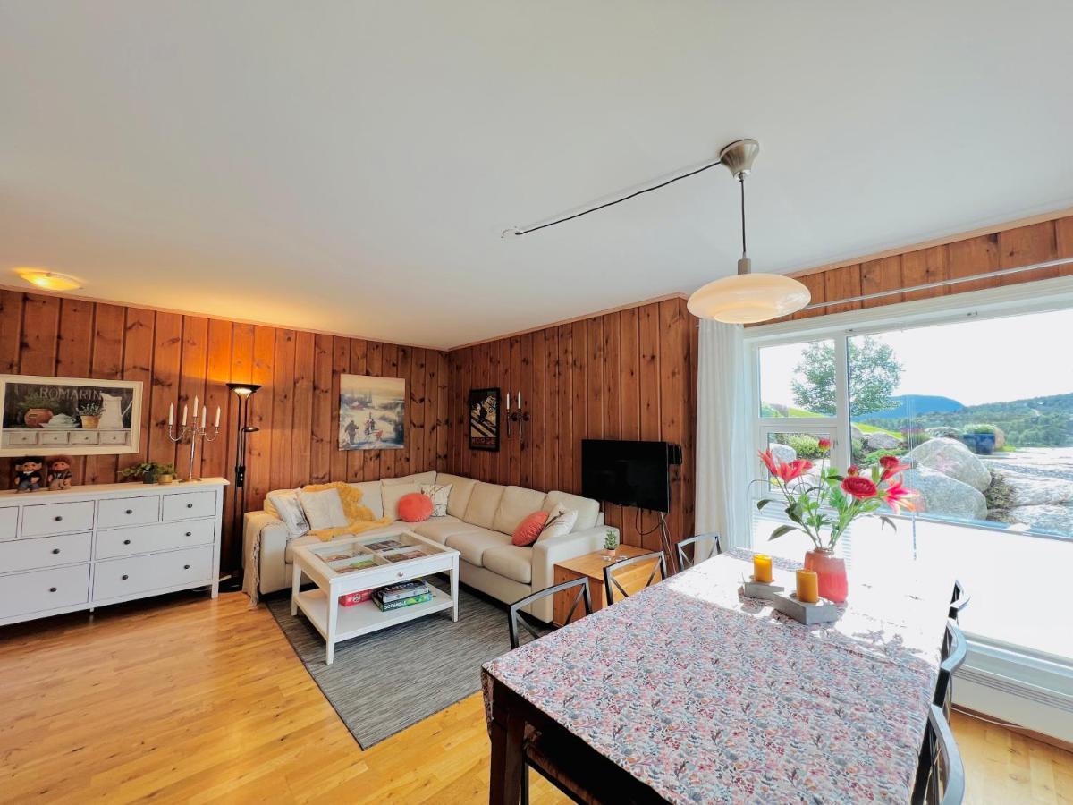 Flott Leilighet Pa Haugen I Sirdal Tjorhom Exterior foto